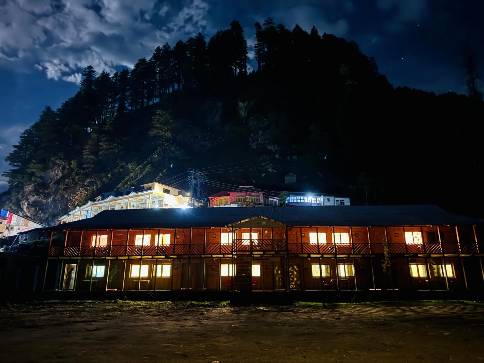 Wyndham Heritage Hotel & Resort Sharda Shardi Exteriör bild
